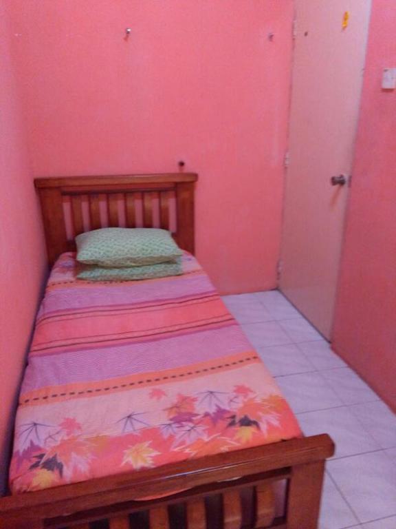 אלור סטאר Deenaz Utara Homestay מראה חיצוני תמונה